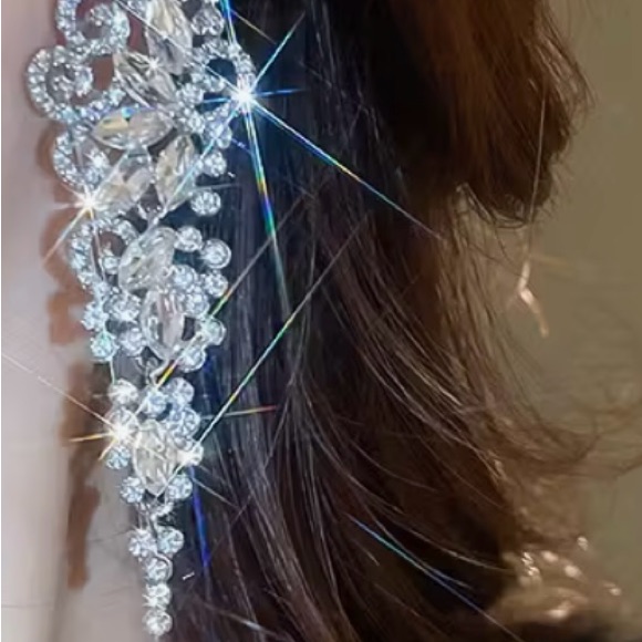 Sparkling Silver Cz Drop Statement Earrings